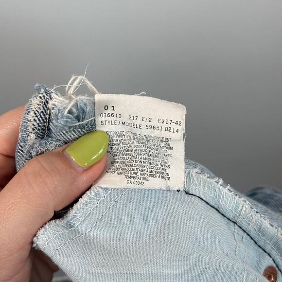 Vintage Levi’s Orange Tab Shorts 28 90s Distressed High Rise Denim Cutoffs - Picture 5 of 6